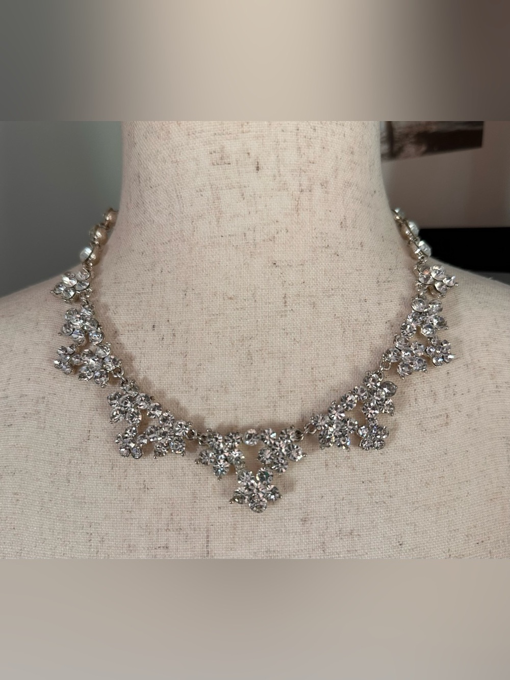 Rhinestone Floral Vintage Necklace - Silver Tone - Prom- Wedding- Night out